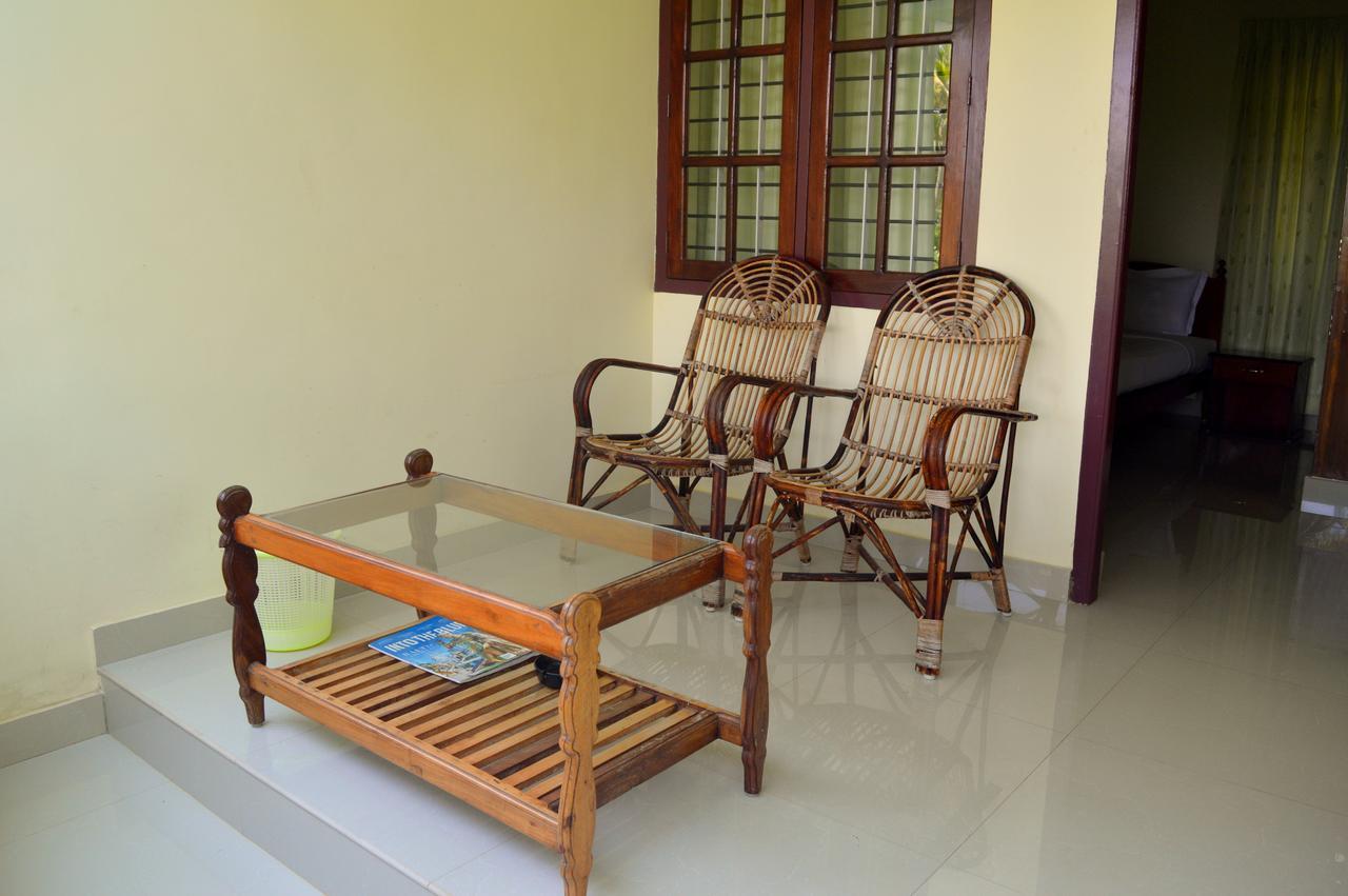 Ganesh Ayurveda Holiday Home Bed And Breakfast Kovalam Buitenkant foto