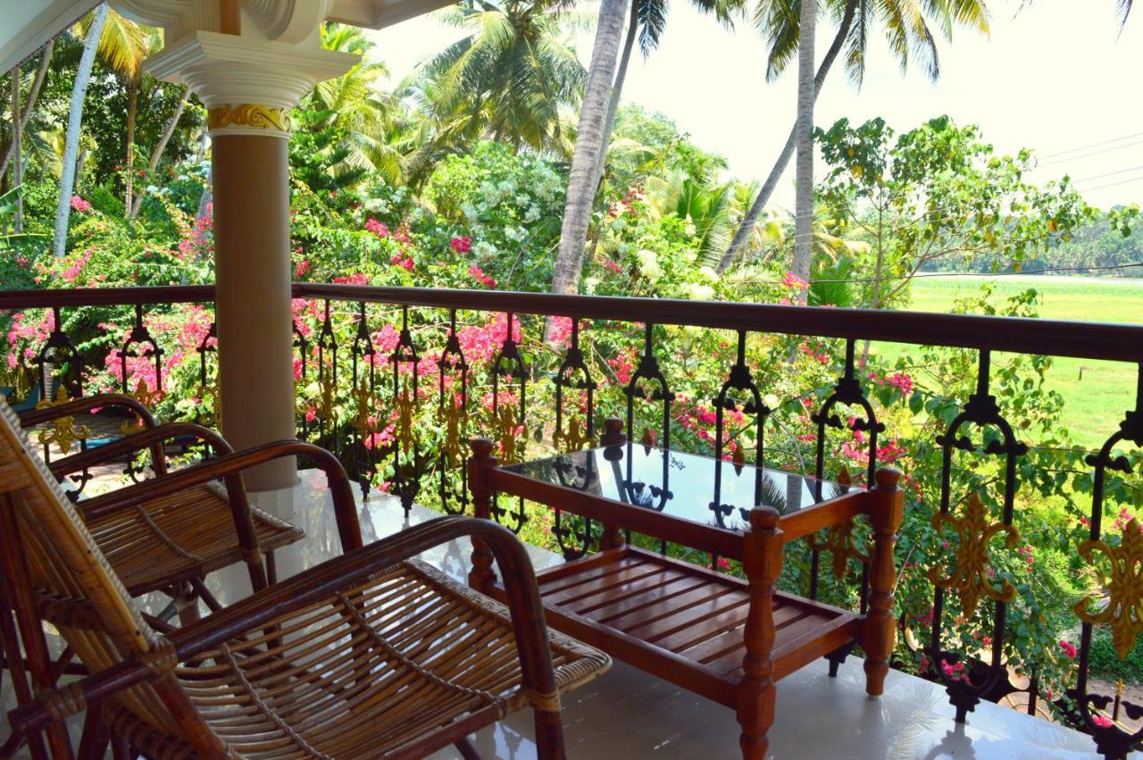 Ganesh Ayurveda Holiday Home Bed And Breakfast Kovalam Buitenkant foto